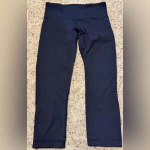 Lululemon Women’s Wunder Under 20” Crop Color: Black Size: 4
